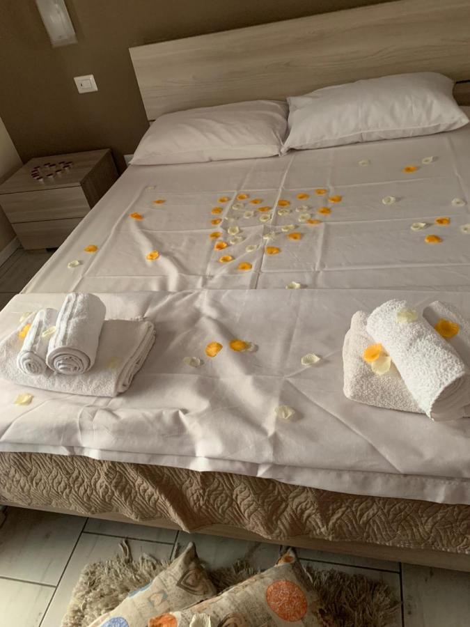Primo Hotel 卡塔尼亚 外观 照片
